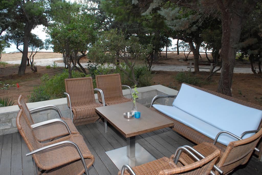 Karystion Hotel Каристос Экстерьер фото